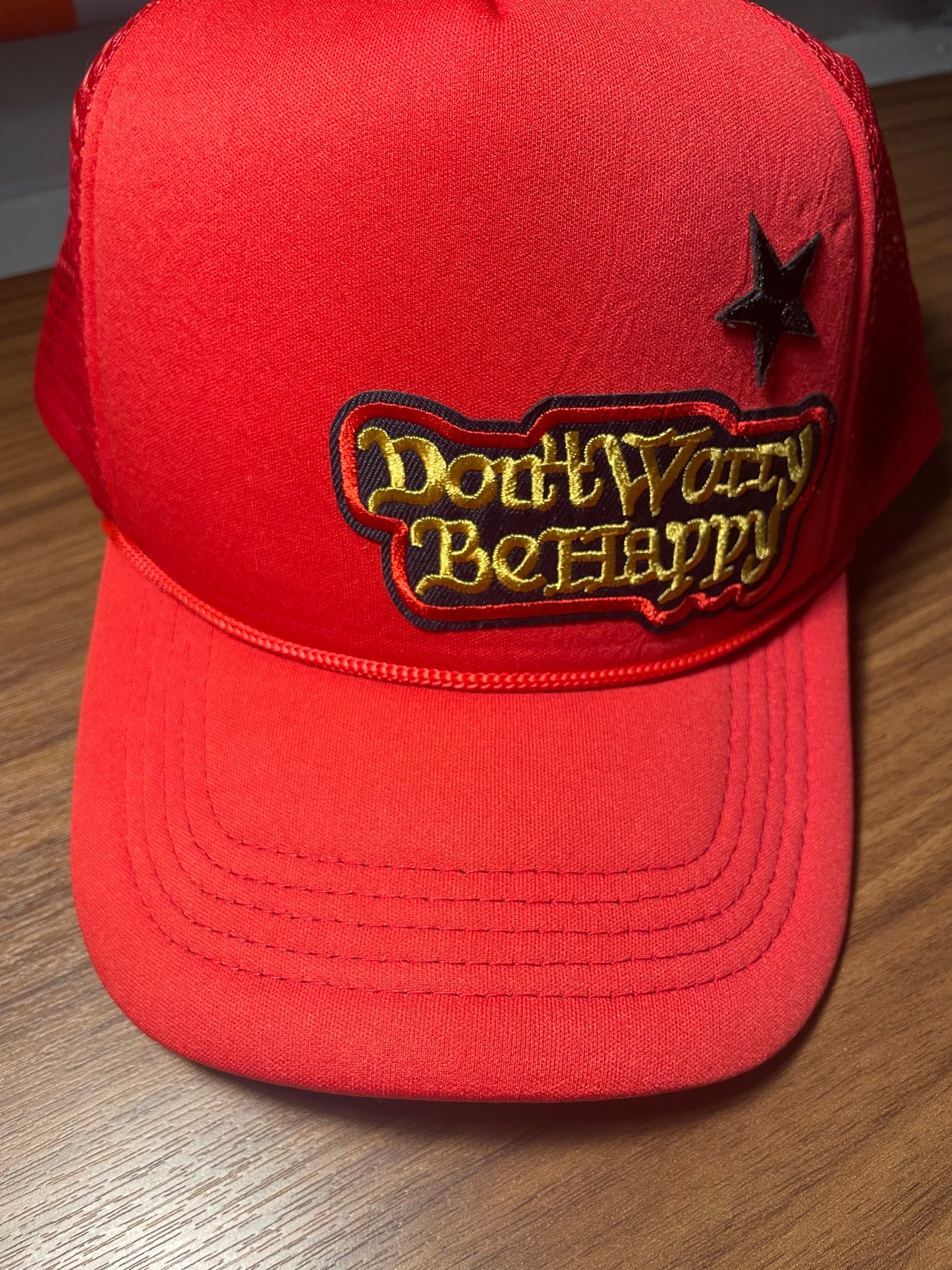 Don’t Worry be Happy Hat