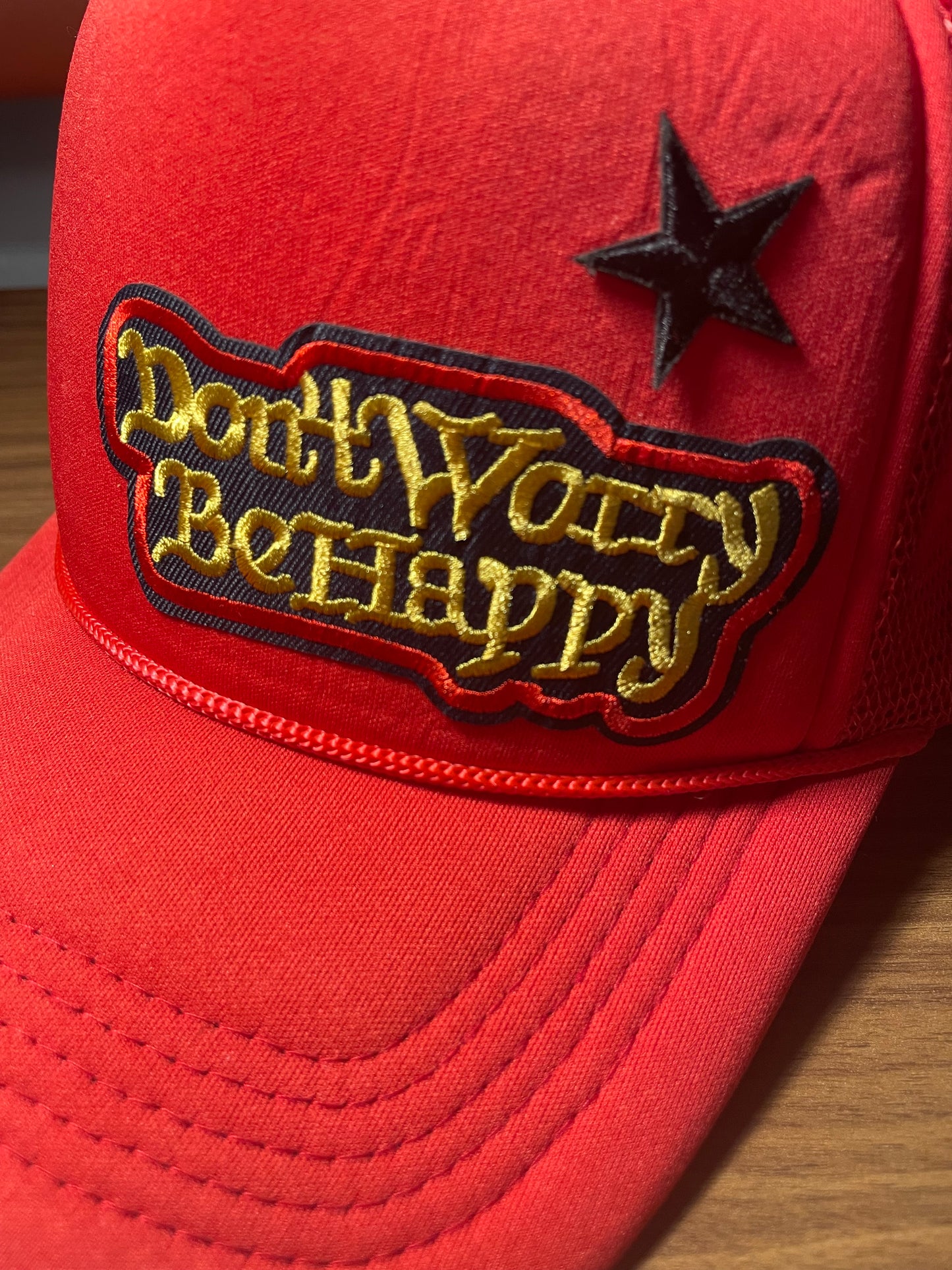 Don’t Worry be Happy Hat
