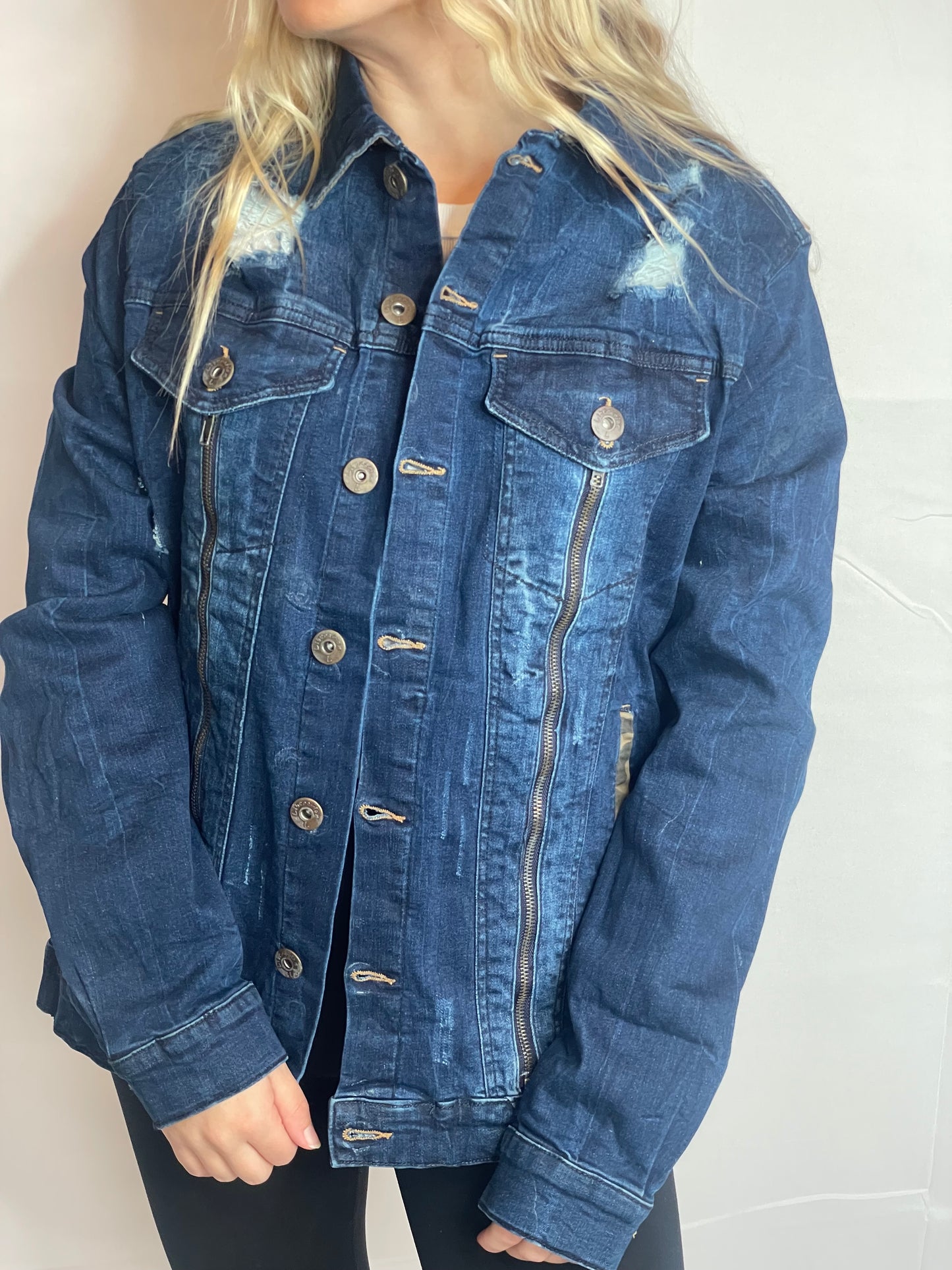 Go Wild West Denim jacket Distressed