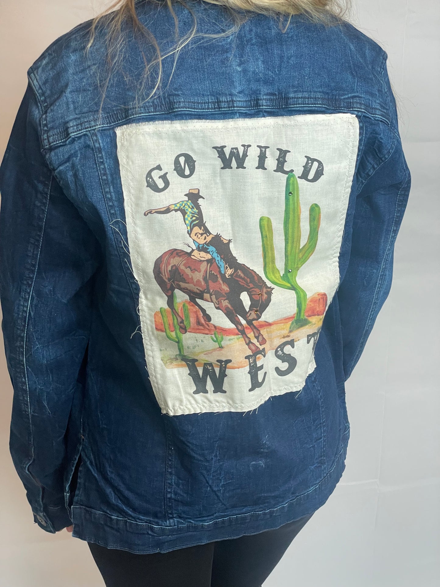 Go Wild West Denim jacket Distressed