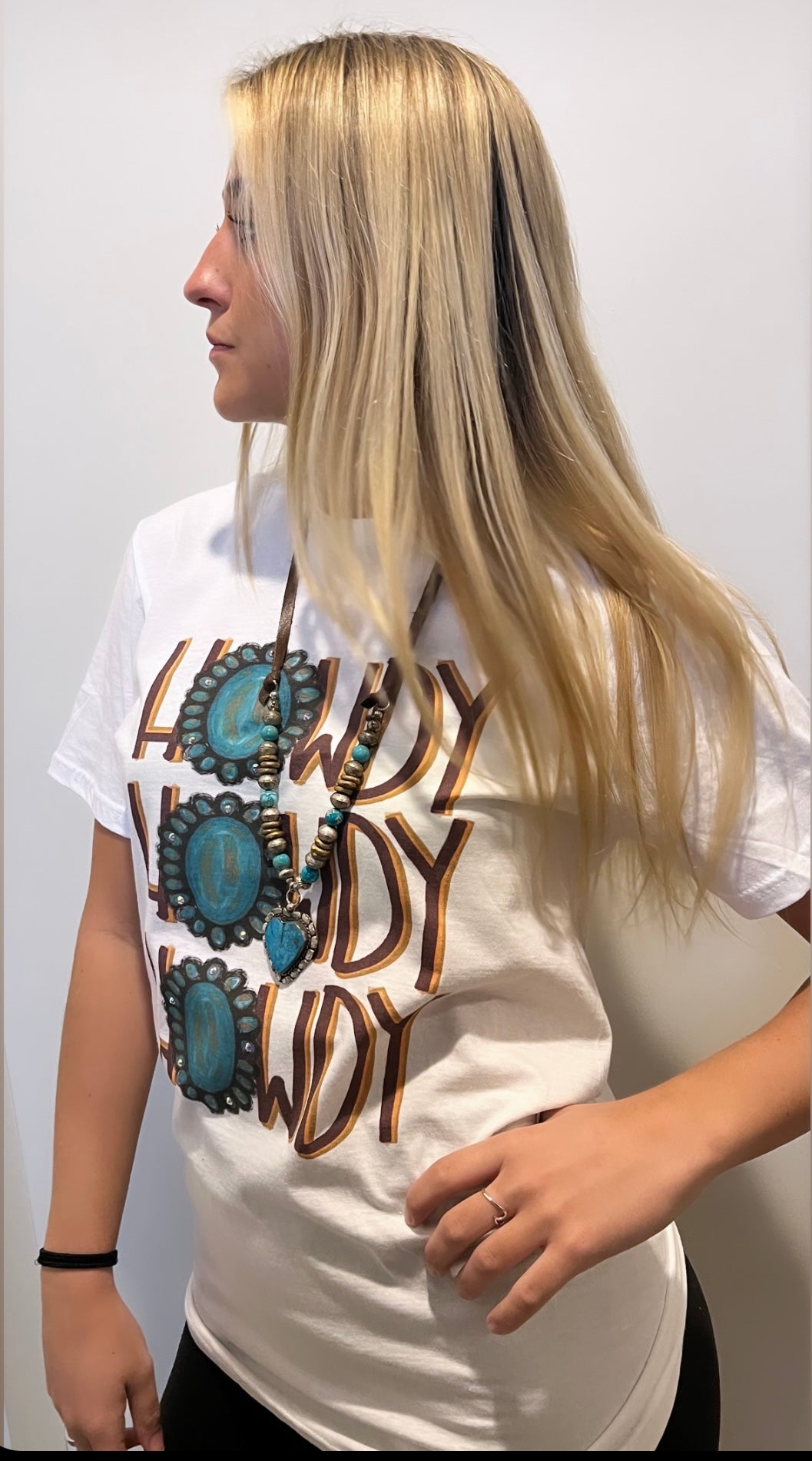 HOWDY HOWDY HOWDY Rhinestone Embellished T-Shirt