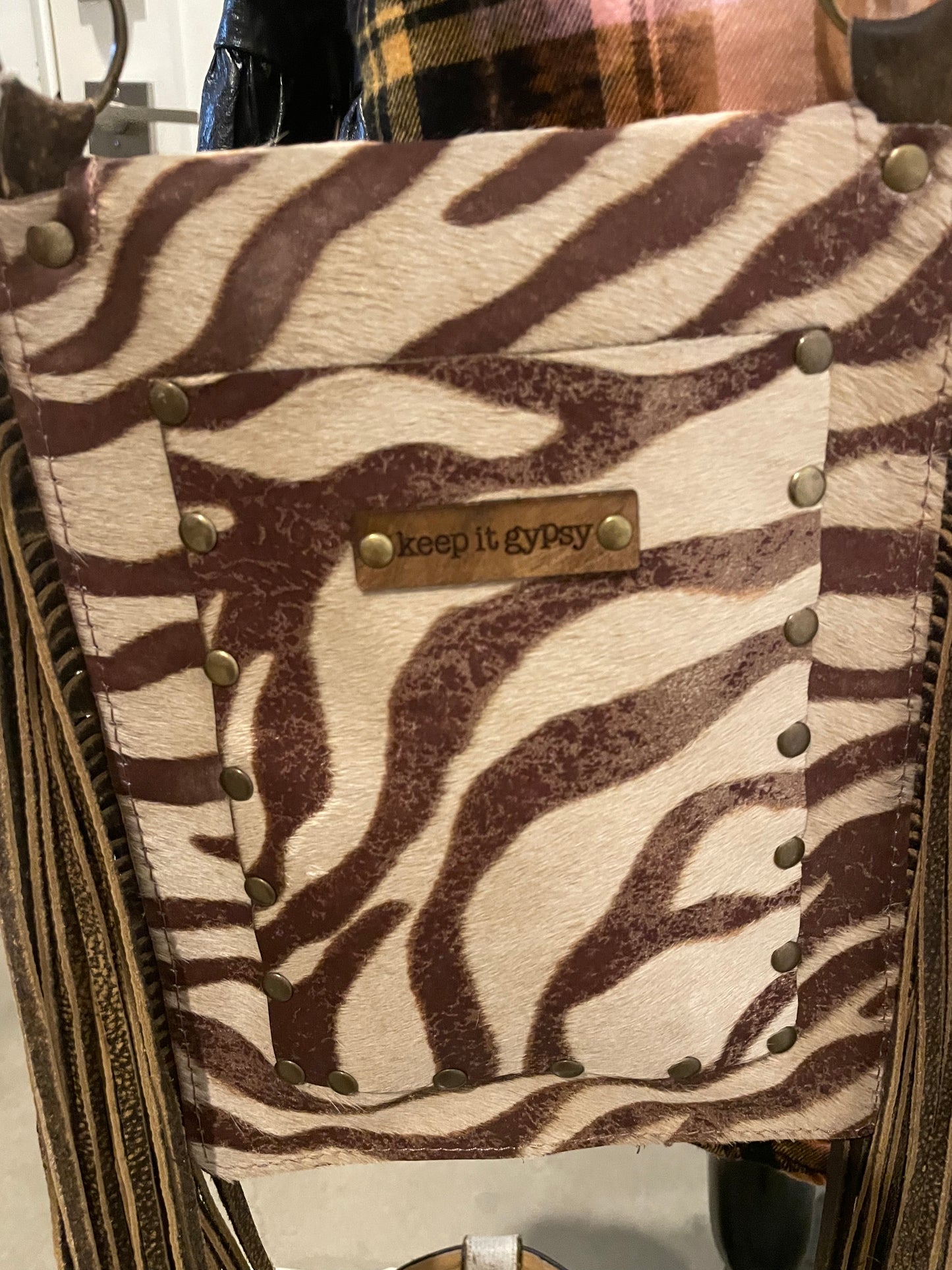 Gorgeous Colors on this all leather upcycled bag 💕
