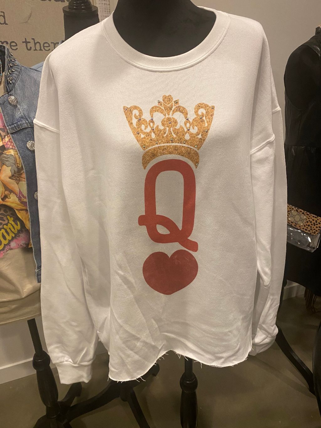"Queen of Hearts" Oversized, Cut-off Sweatshirt with Rhinestones