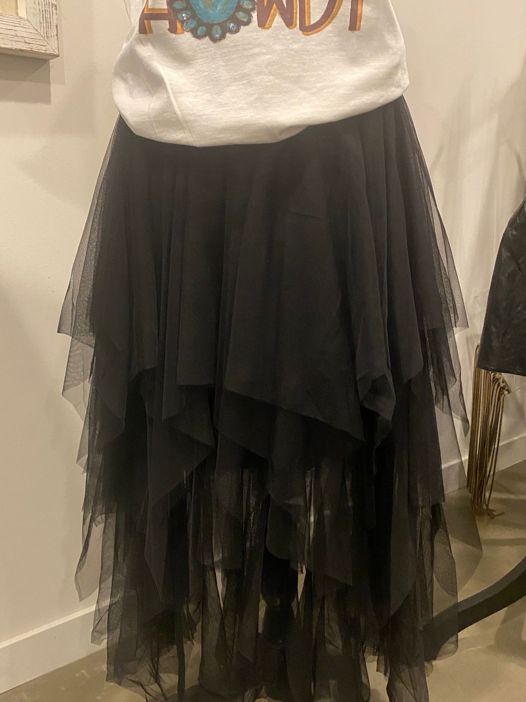 Mesh Layered Lined Skirt in Black