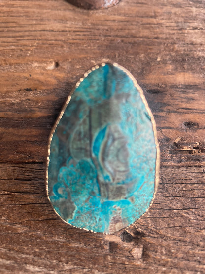 Large Ring with colors of turquoise and Brown