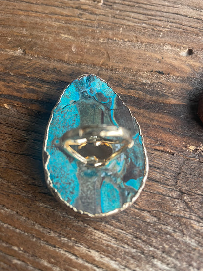 Large Ring with colors of turquoise and Brown