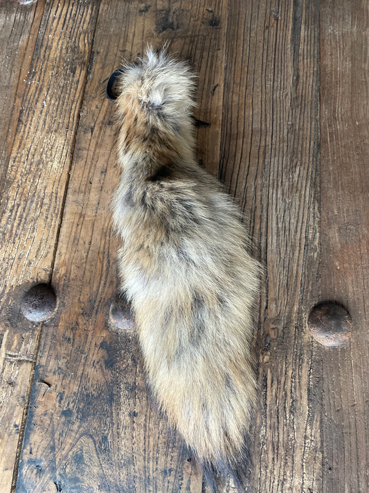 Fox Tail Clip